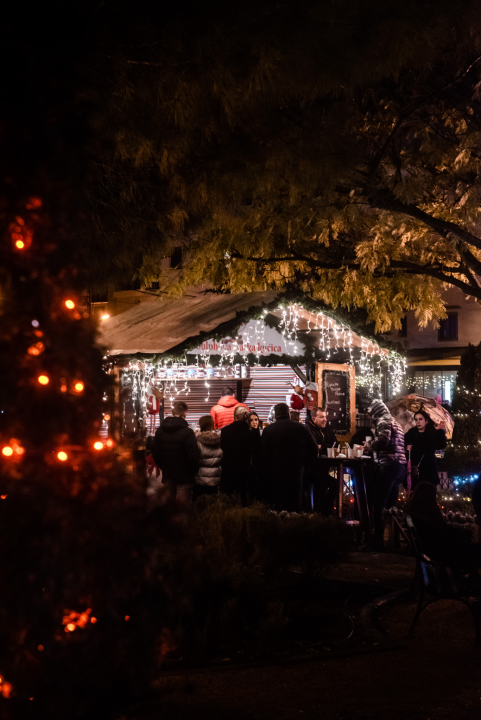 Počela je Adventura u đardinu: Pljuštalo je, ali uz Madre Badessu lakše se izdrži