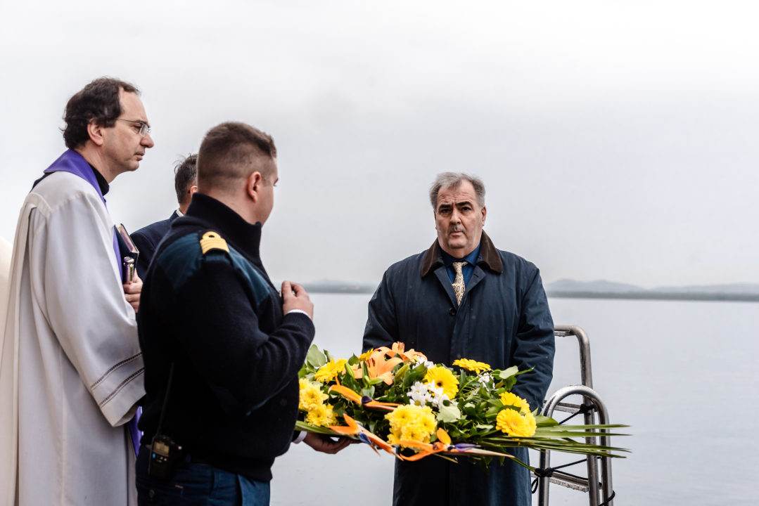 Kod Zlarina u more položen vijenac u čast svih poginulih i nestalih hrvatskih pomoraca