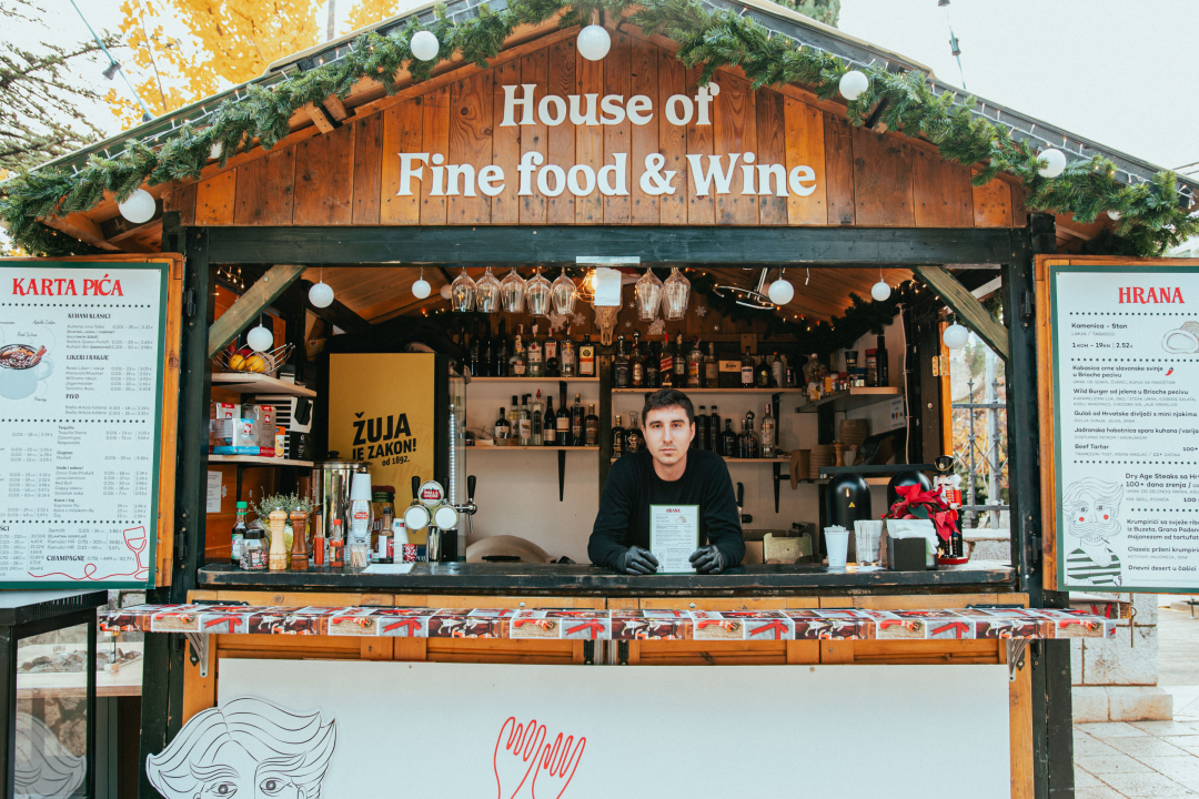 Adventura Šibenik pretvara u street food meku, probajte bao bun s buncekom, tradicionalni pispalj punjen jotom i gulaš od divljači!