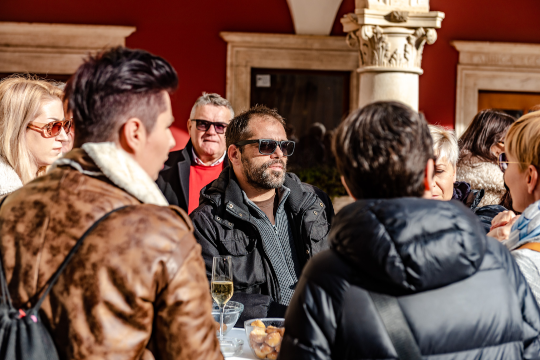 Burić i Jelić pozvali novinare na domjenak, župan doznao da je postao djed!