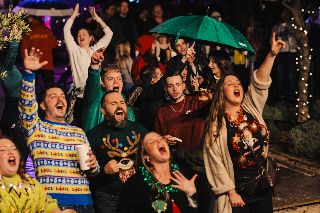 Park su u petak preplavili ružni džemperi i nasmijana ekipa