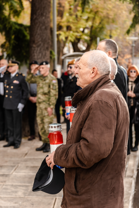 Polaganjem vijenaca i mimohodom 15. domobranska pukovnija obilježila 30 godina od osnutka