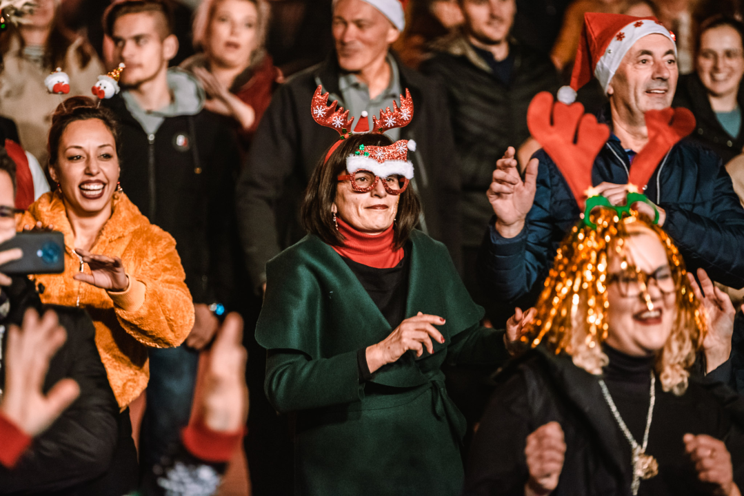 Parkić se u srijedu njihao u ritmu salse