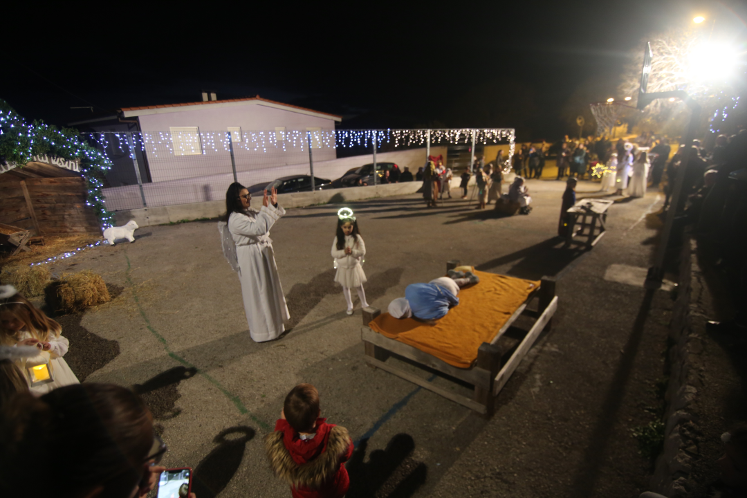 Žive jaslice u Jezerima u izvedbi malih Jezerana