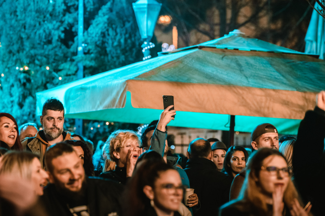 Parkić je Novu dočekao uz zagrebački pop rock Band Bang Bang  