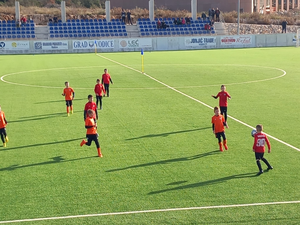 Mladi nogometaši Šibenika na 9. Vodice Cupu do dva zlata i dva srebra