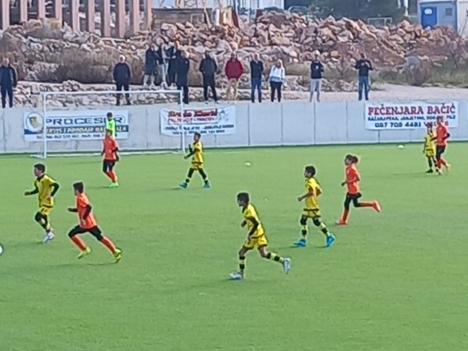 Mladi nogometaši Šibenika na 9. Vodice Cupu do dva zlata i dva srebra