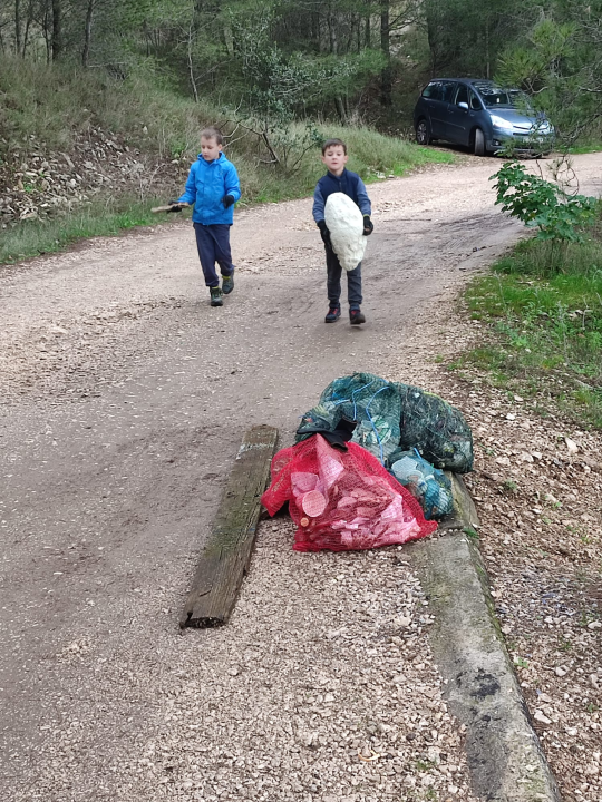 U uvali Dumboka održana 4. akcija čišćenja podmorja u sklopu projekta Plavi Jadran 