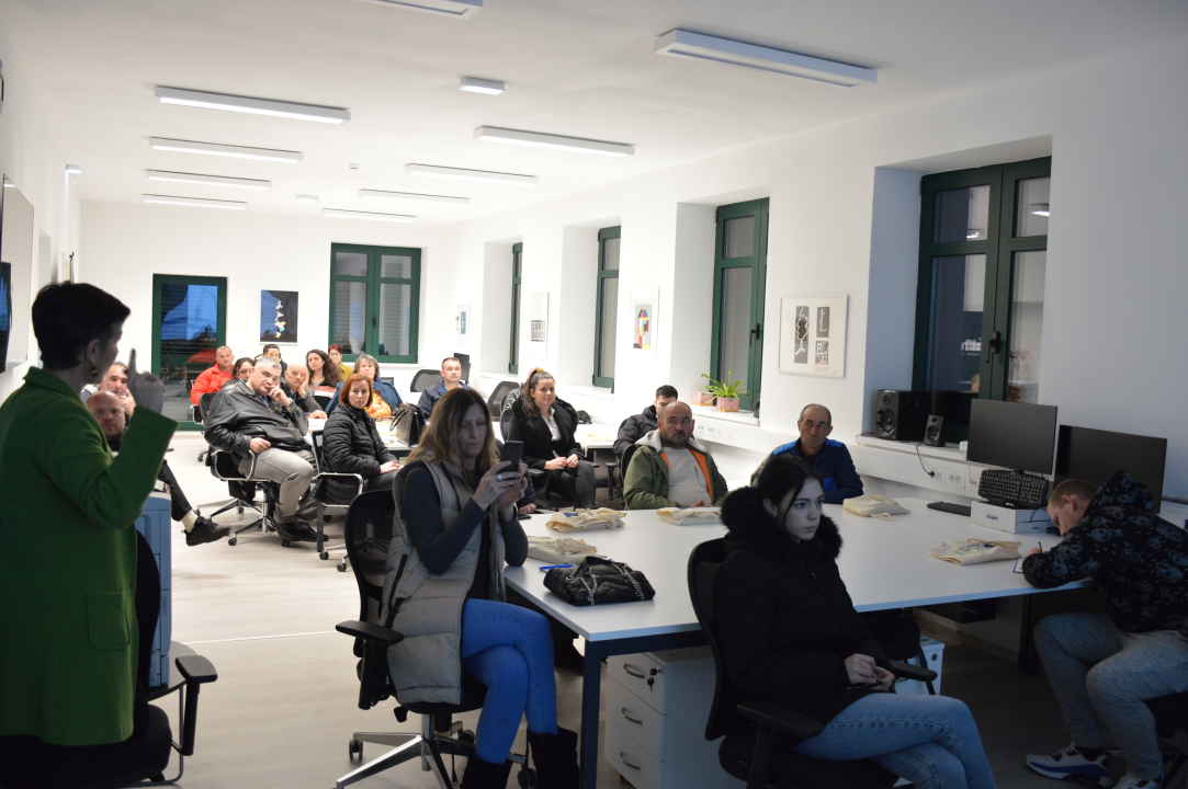 U Kninu održana radionica posvećena ekološkoj poljoprivredi i proizvodnji, certifikatu kvalitete i eko oznakama 