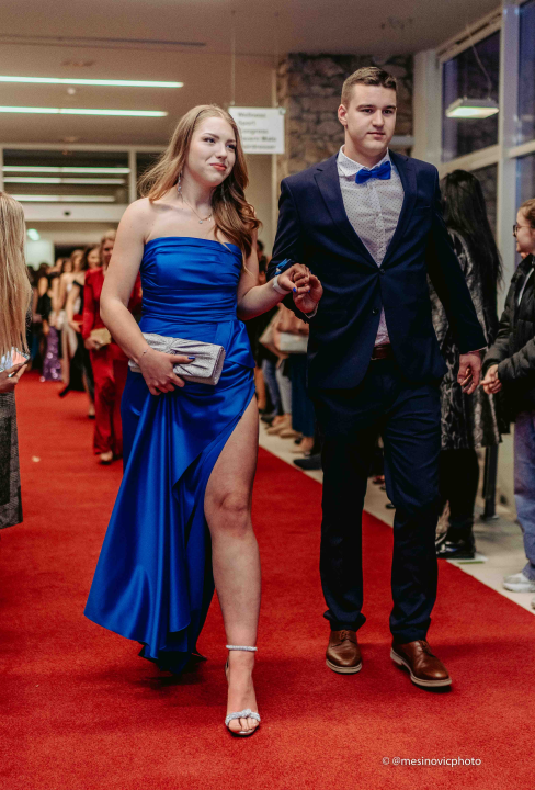 Zavirite na blještavi maturalni ples Turističko-ugostiteljske škole Šibenik (2)