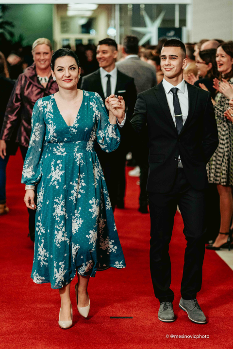 Gimnazijalci zasjali u večeri koju će pamtiti do kraja života! (2.dio)