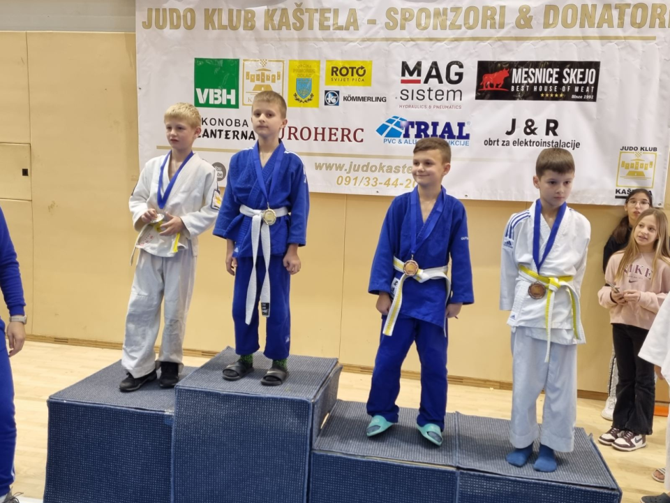 Proteklog vikenda održan Kaštelino Kup: Članovi Judo kluba Šibenik se okitili sa šest medalja  