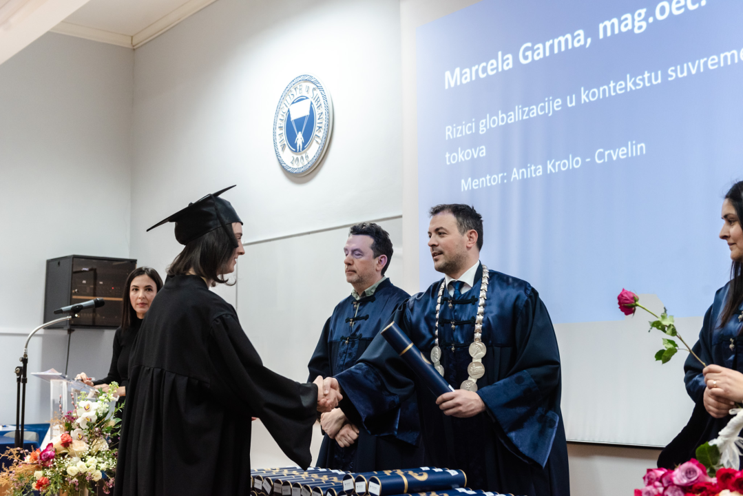 Svečana promocija studenata VUŠ-a: 'Vi ste budućnost naše zemlje i ona će biti onakva kakvom je vi oblikujete'