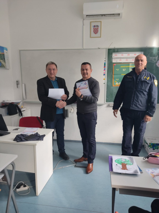 Izvanredan uspjeh učenika OŠ Meterize na državnom natjecanju iz Prometne učilice, Barbara Petković državna prvakinja 