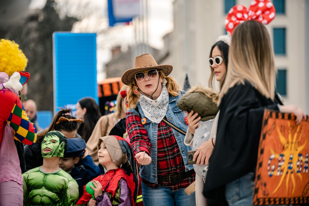 Maškare na Poljani: Đir preko grada pa svi na krafne!