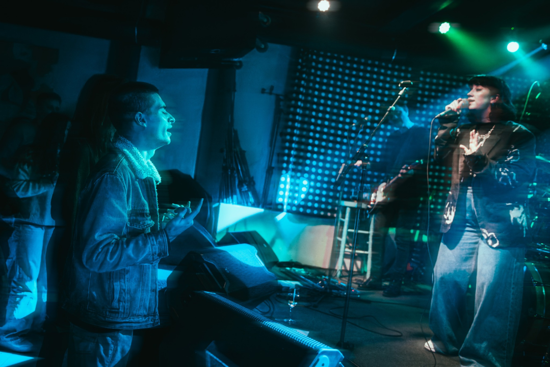 Lu Jakelić u Azimutu predstavila novi album: 'Šesto čulo' oduševilo Šibenčane  