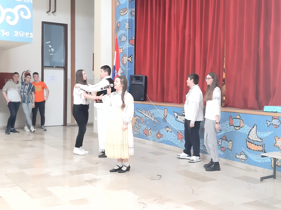 OŠ Petra Krešimira IV ugostila rumunjske učenike