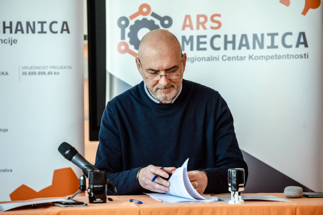 Potpisan ugovor za nabavu opreme Regionalnog centra kompetentnosti 'ARS MECHANICA'