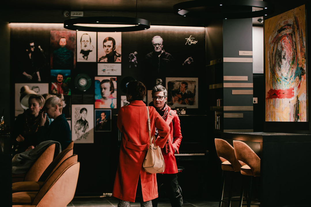 Gonzo nakon šibenske premijere debitantskog filma: 'Scenarij sam pisao na Zlarinu, inspirirale su me priče sa sprovoda'