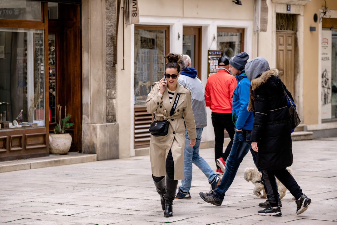 Trendi Šibenčanke ukrale sve poglede u gradu