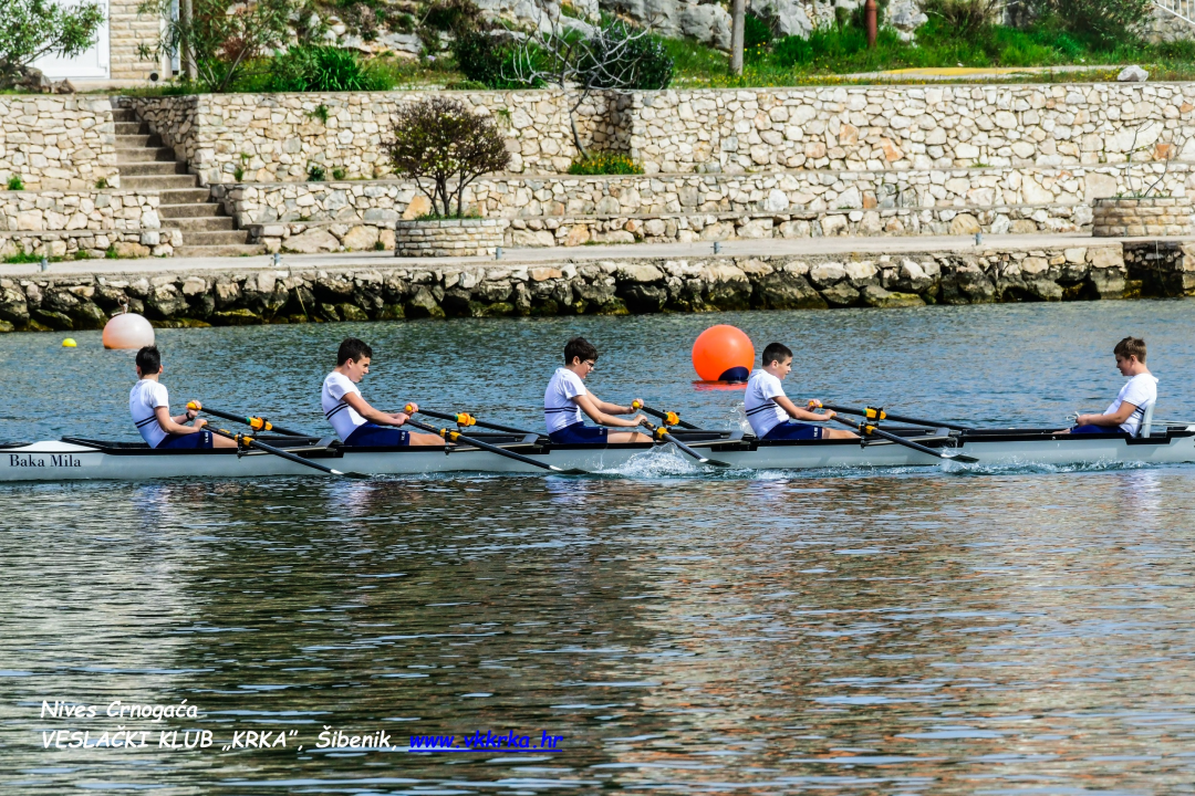 U Zatonu se za vikend okupilo oko 450 sportaša, veslači Krke odlični