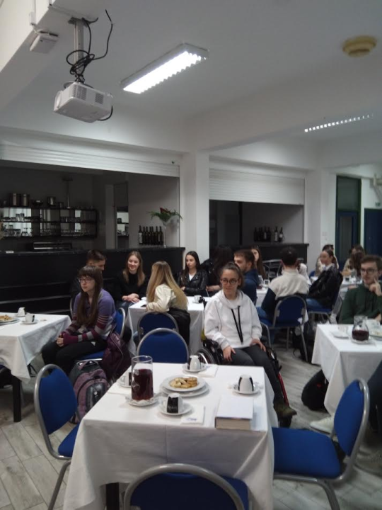 Učenicima turističke škole predstavljen roman 'Posljednja stanica' Tomislava Bašića