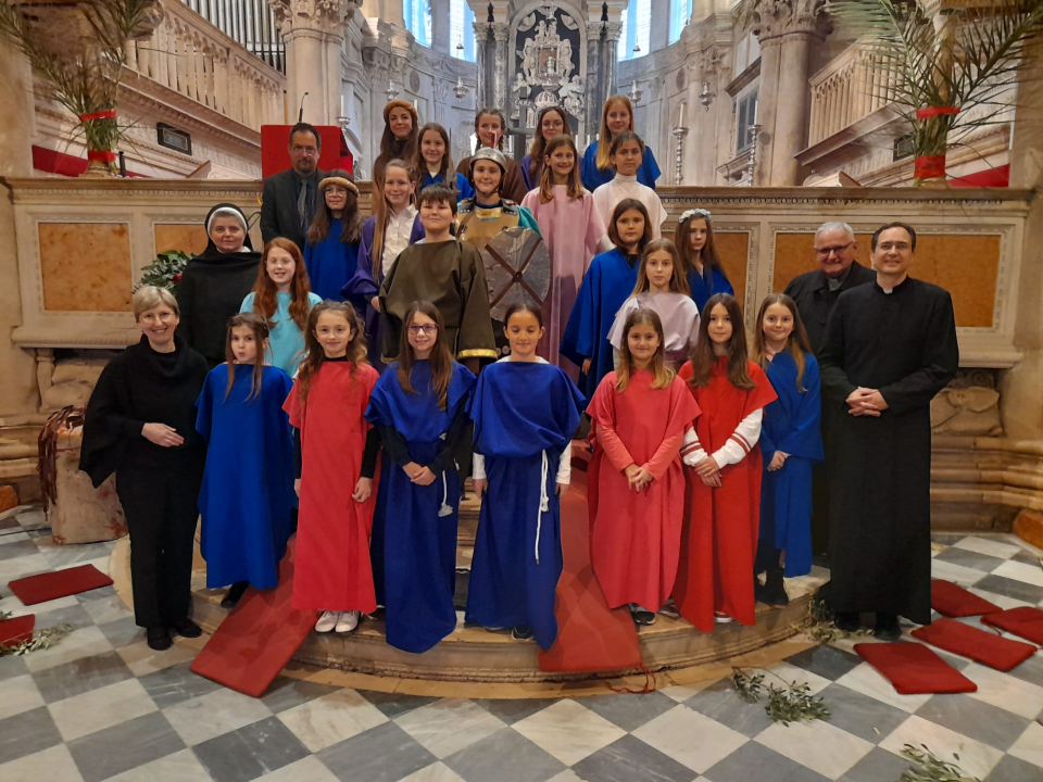 Dječji zbor u katedrali izveo mjuzikl 'Učitelja tražim'