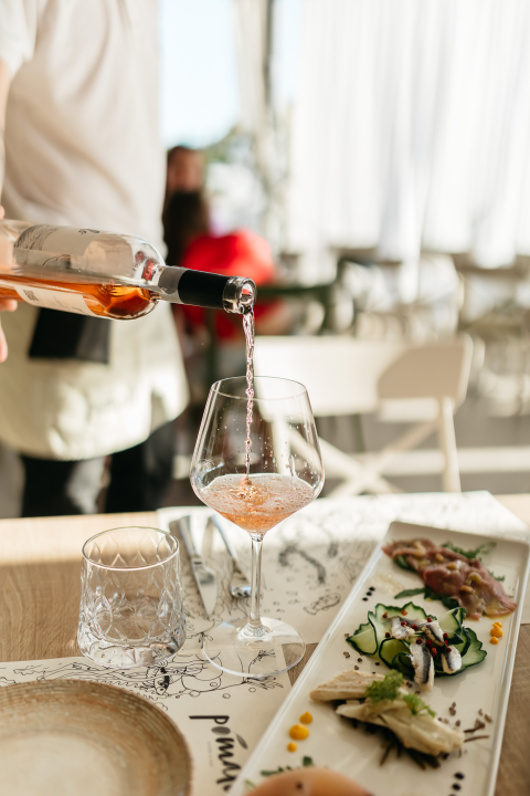 Vikend rezervirajte za nezaboravne trenutke na otvorenju Pomalo Bistro &amp; Bara u Žaboriću!