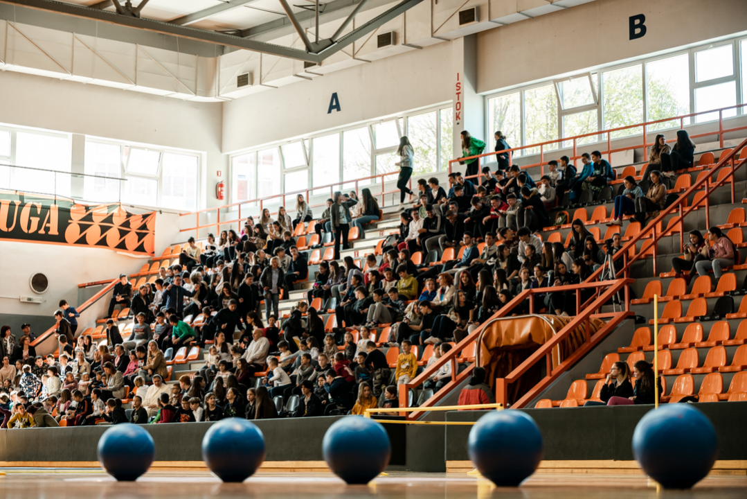 Tribine na Baldekinu pune, policija zauzela teren: Tko želi postati policajac?