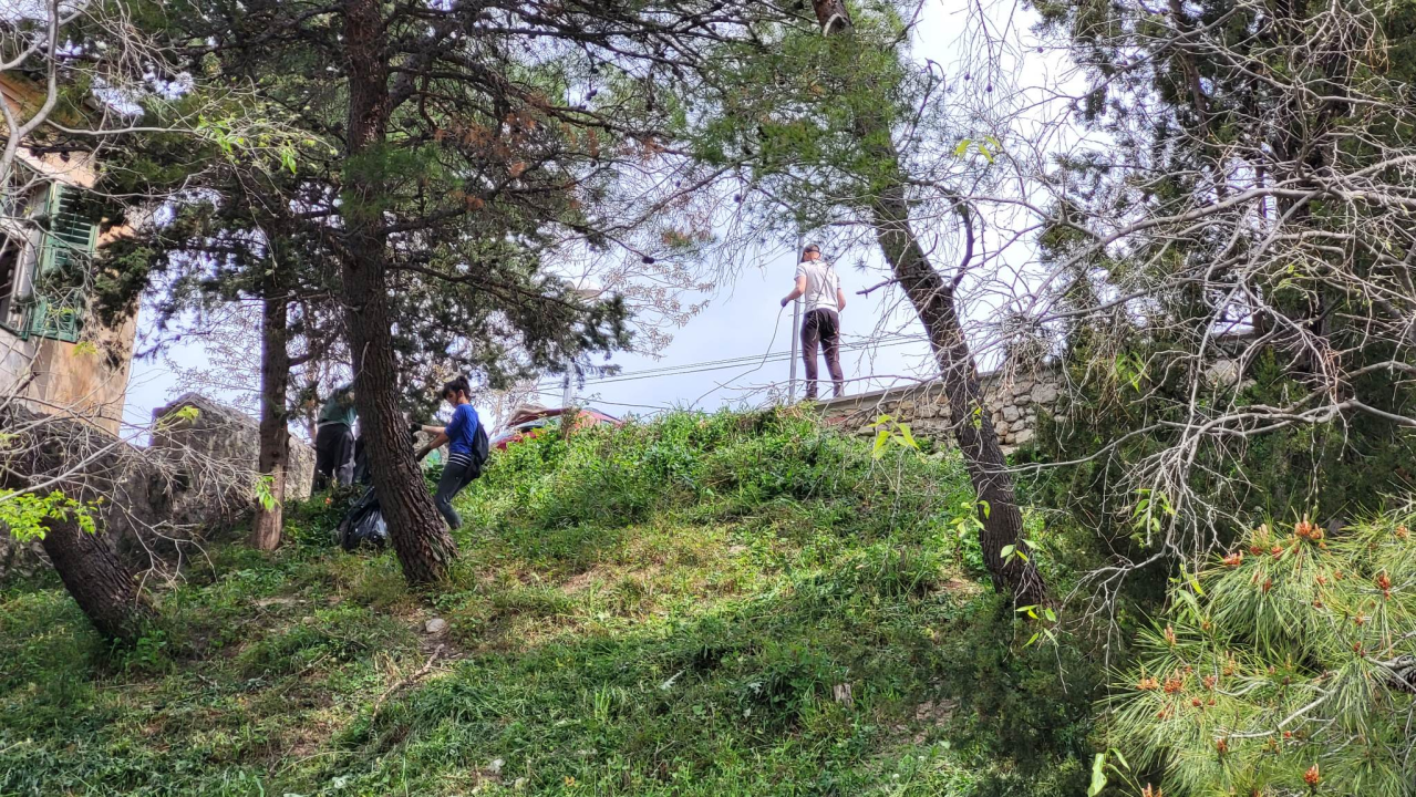 Pridružite se volonterskoj akciji, uređenju 'Robertinog parka' u blizini OŠ Juraj Dalmatinac
