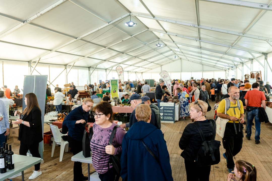 U Skradinu otvoren 12. Sajam agroturizma Šibensko-kninske županije