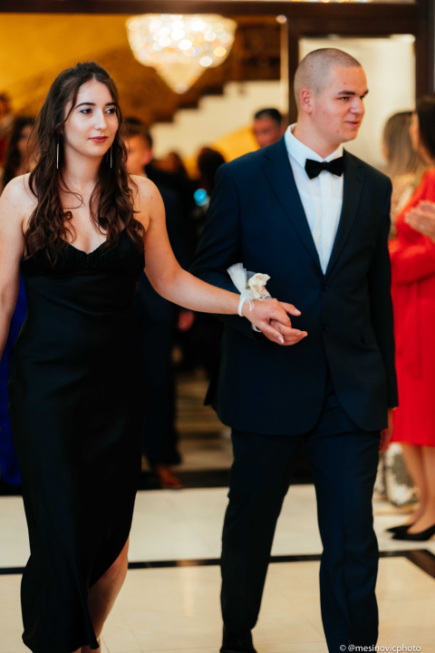 Zavirite na blještavi maturalni ples šibenske Industrijsko-obrtničke škole (1)