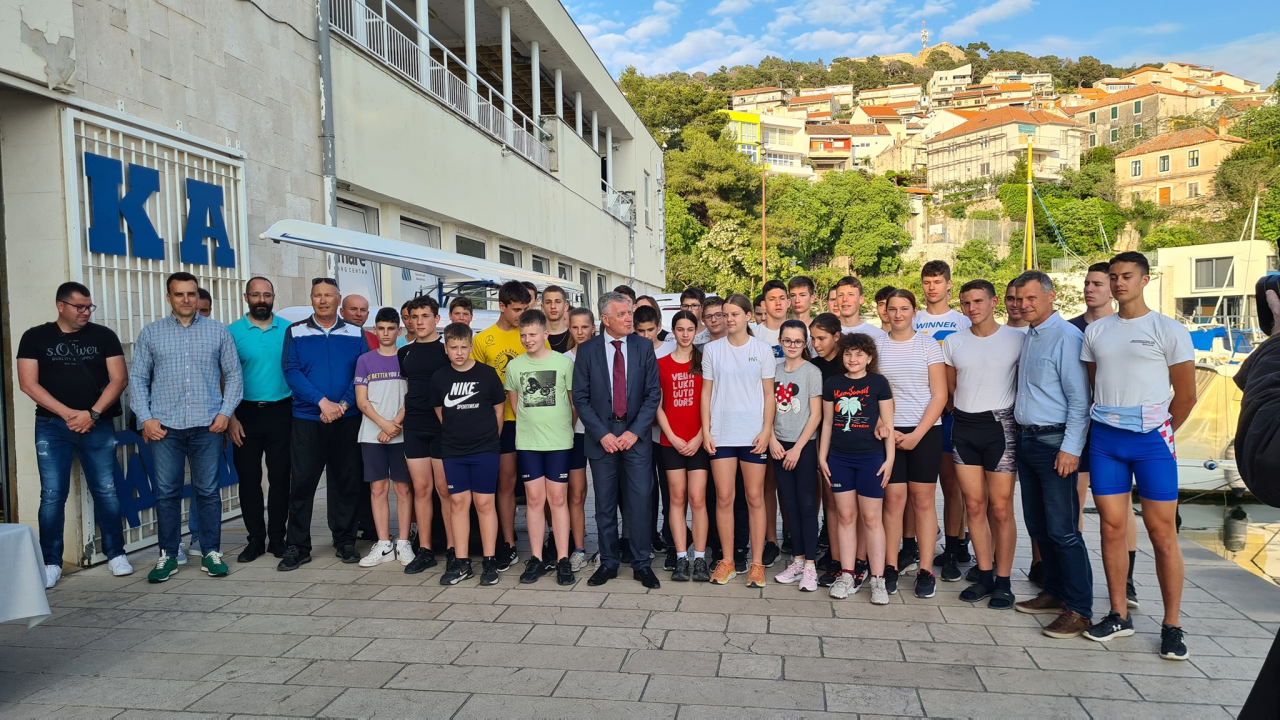 Burić posjetio veslače VK Krka: 'Imamo sportaše kojima se grad Šibenik može ponositi'