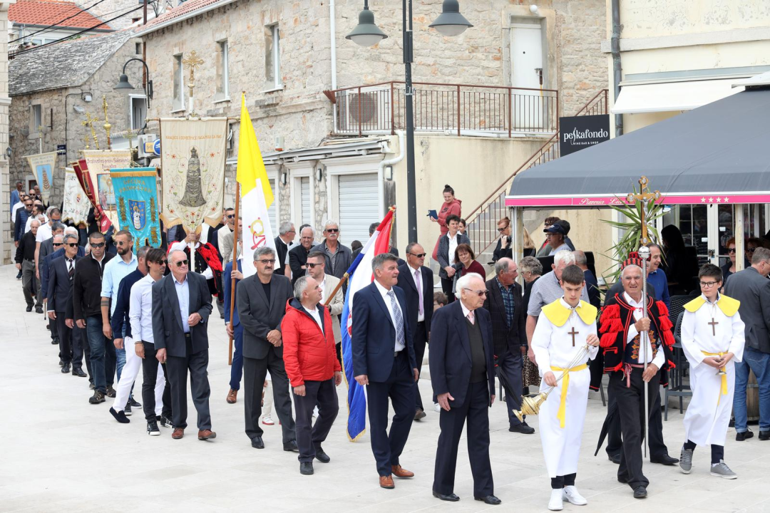 Primoštenci danas slave blagdan Gospe od Loreta