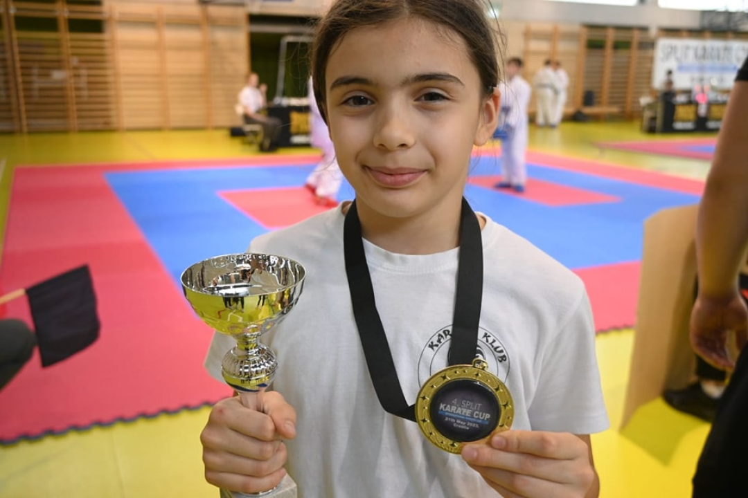 Nova vikend akcija Karate kluba 'Pirovac' u Splitu: Osvojili šest medalja