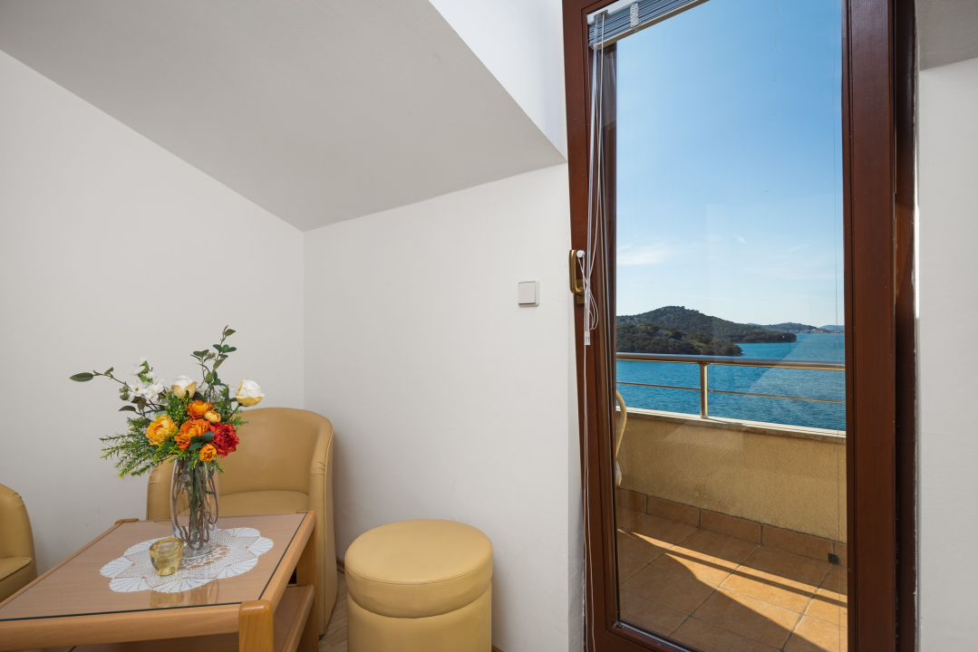 Obratite se agenciji Dalmatian Towns i popunite svoj apartman cijelu sezonu!