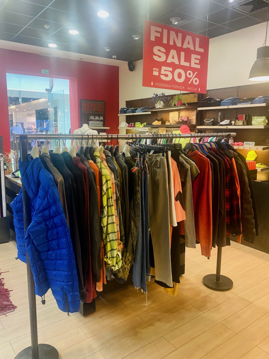 Fashion Box nudi najtrendi komade poznatih brendova Replay i Diesel! 