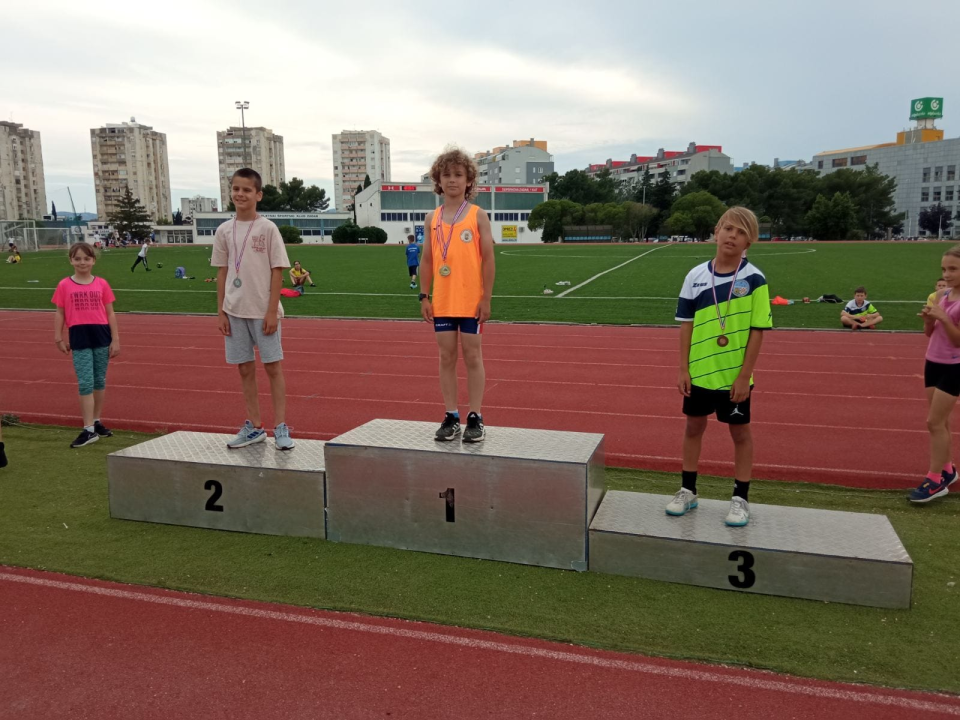 Član Atletskog kluba Šibenik Emil Jones u Zadru postao prvak Dalmacije u dvije discipline