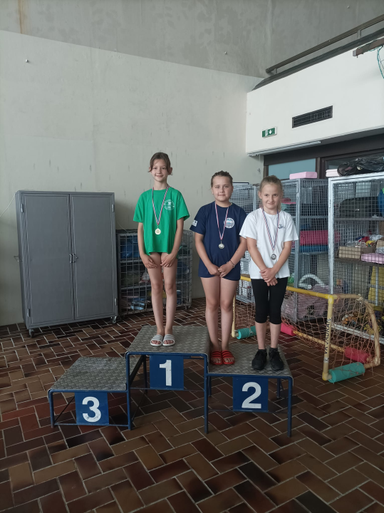 Uspjeh Plivačkog kluba 'More': Do medalja doplivali Luna Kunčić, Mate Džepina i Petar Stegić 