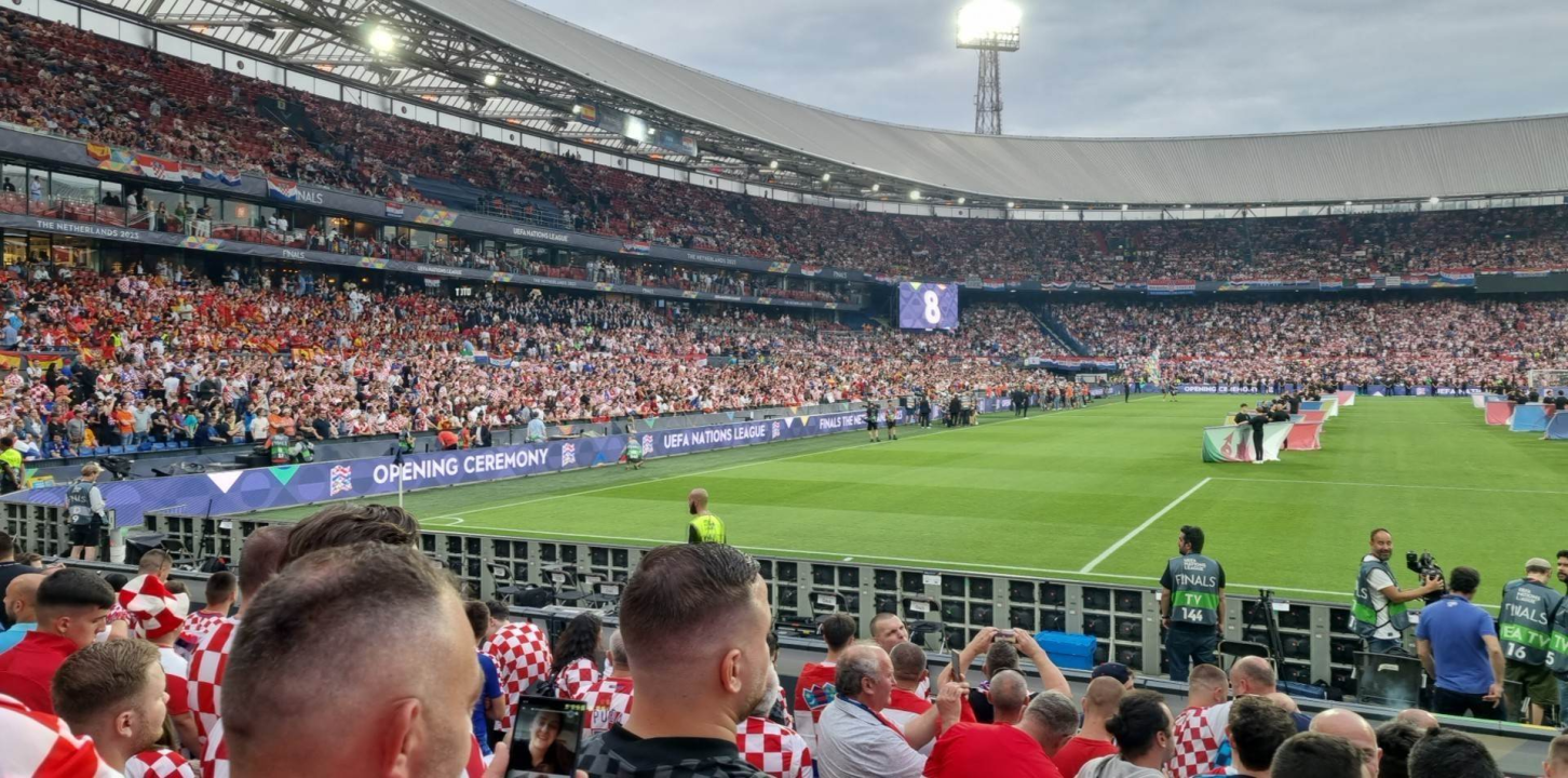 Šibenčani stigli na stadion: Atmosfera je fenomenalna  