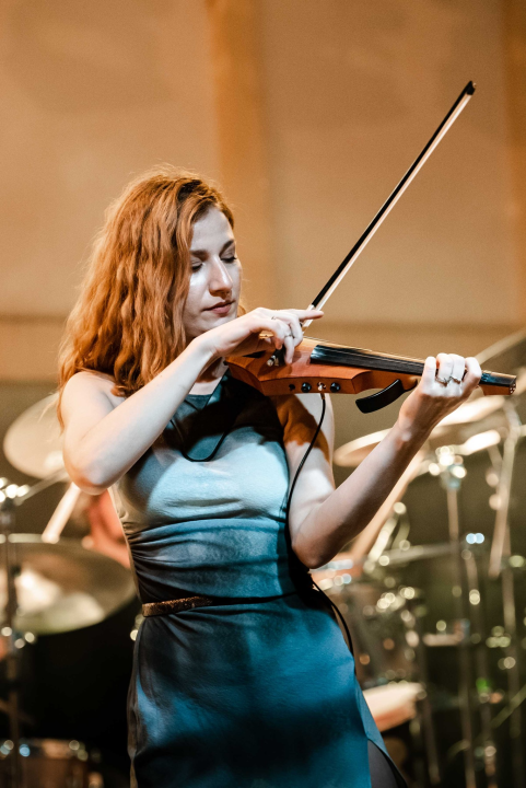 Šibenska noć napunila ulice ljudima koje je rasplesao bend Silente!