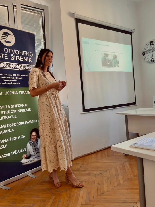 Polaznici POU Šibenik uspješno obranili završne radove: 'Cjeloživotno obrazovanje je najbitnije!'