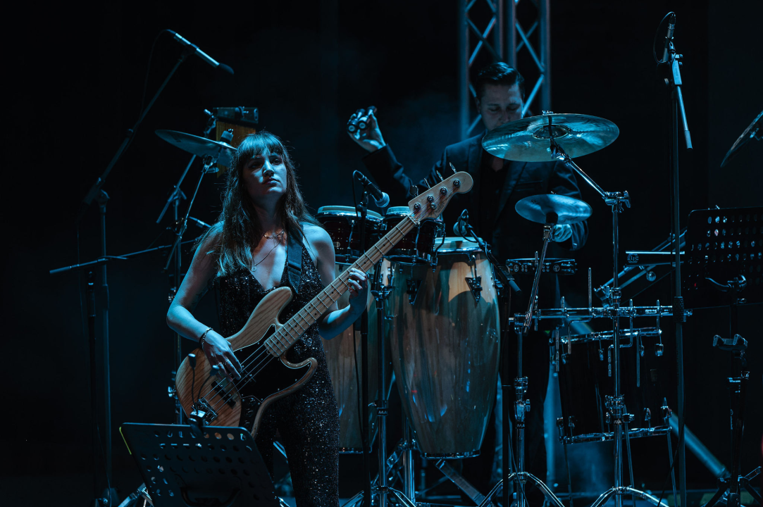 Maksim Mrvica impresivnim koncertom na tvrđavi sv. Mihovila potvrdio svoj zvjezdani status 