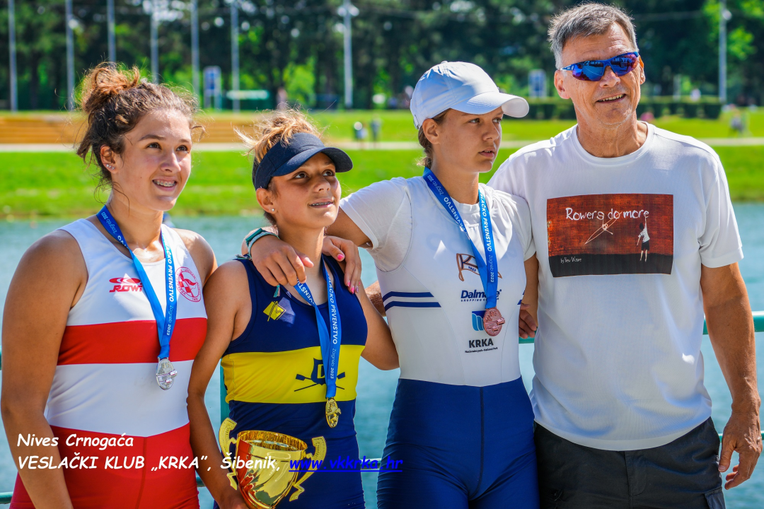 Veslači i veslačice VK 'Krka' sa 30. Hrvatskog veslačkog prvenstva se vratili s devet medalja  