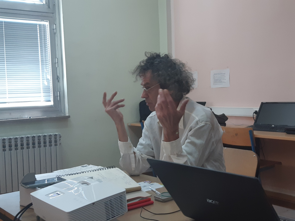 Udruga „ZvoniMir“ započela je sa provođenjem projekta „Ovisni jedni o drugima“