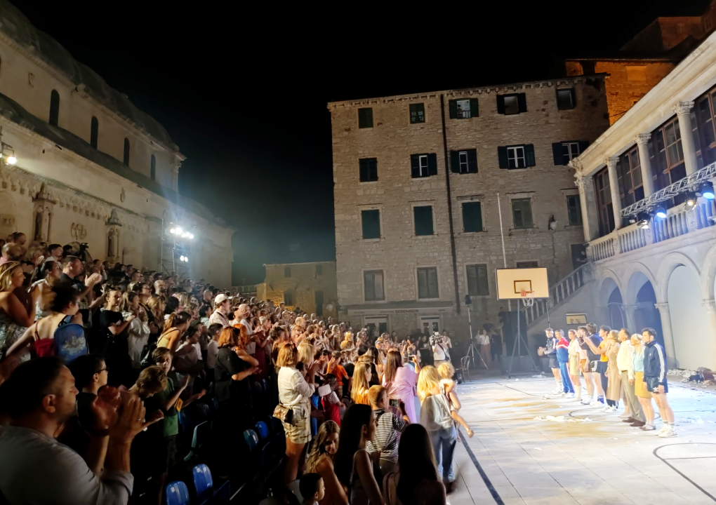 Zatvaranje 63. MDF-a u Šibeniku u sigurnim rukama Dražena 