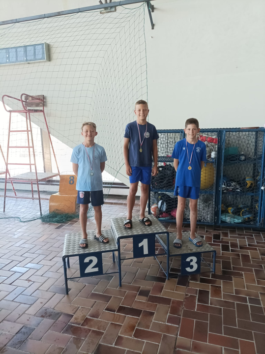 Još jedan odličan nastup plivača šibenskog 'Mora' za zatvaranje natjecateljske sezone