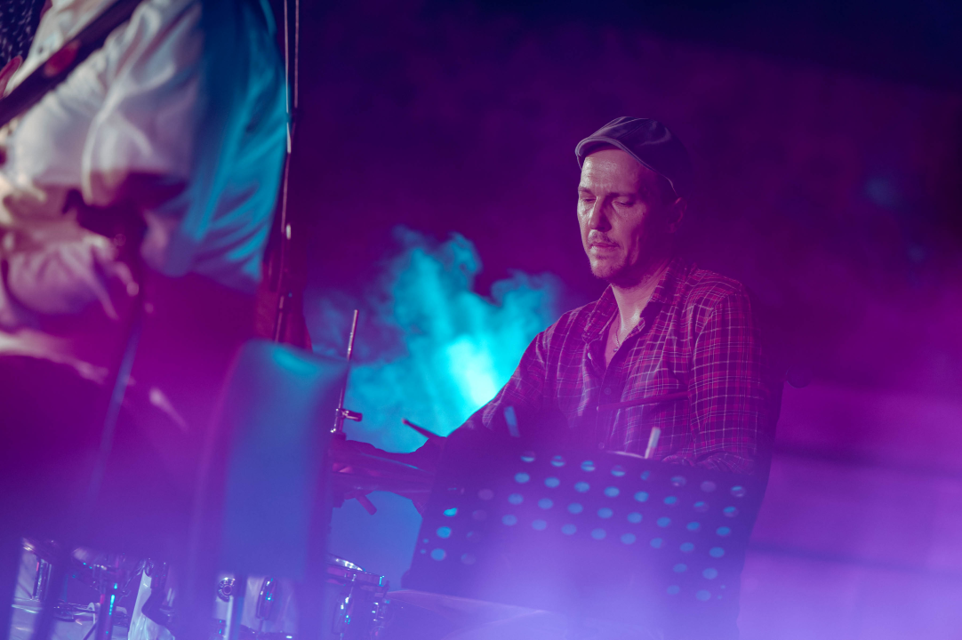 Ljetna večer i vrhunska glazba na Barone Jazz Festivalu: B's FUNstallation oduševili Šibenčane i turiste