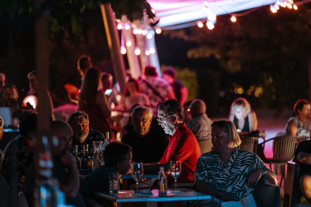 Balkan ZOO i Nina Ćorić na Baroneu: Romske pjesme u world music izričaju i dašak flamenka 