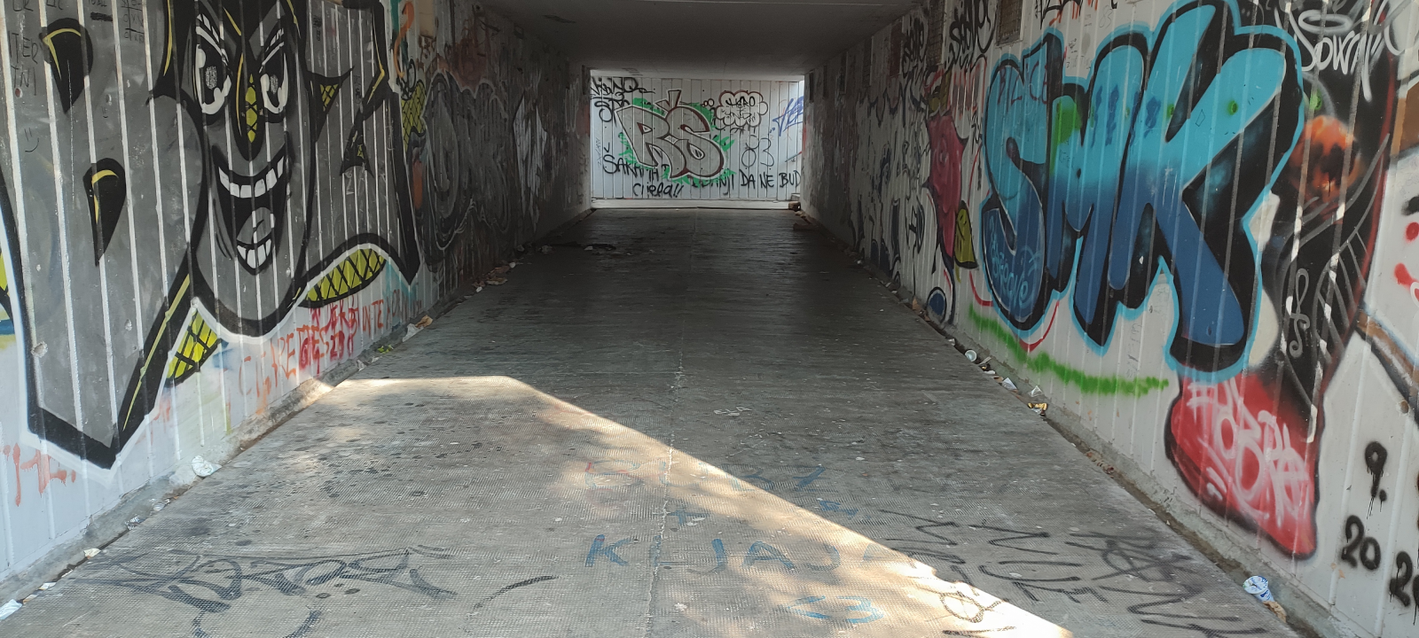 Čitatelji nam šalju fotografije prljavog Šibenika od Meteriza do Vidika: ‘O smradu da ne govorim’